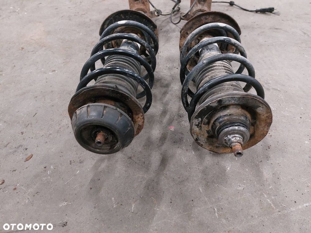 AMORTYZATOR SPRĘŻYNA ZWROTNICA LEWY PRZÓD + PRAWY PRZÓD CITROEN C1 I - 4