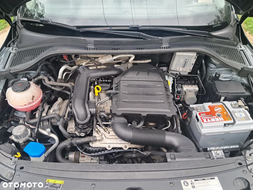 Skoda RAPID 1.0 TSI Ambition - 18