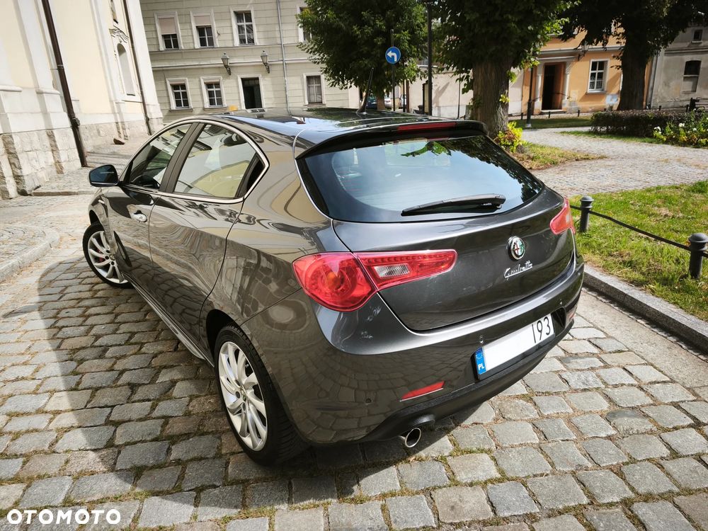 Alfa Romeo Giulietta 1.4 TB MultiAir Distinctive - 3