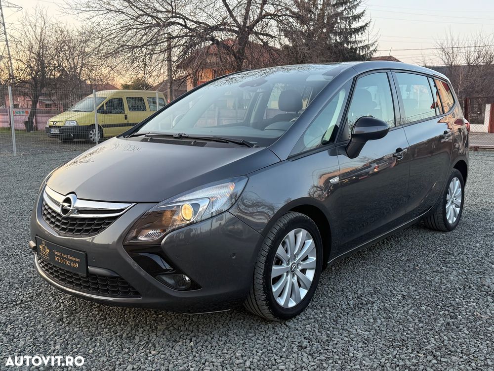 Opel Zafira 2013