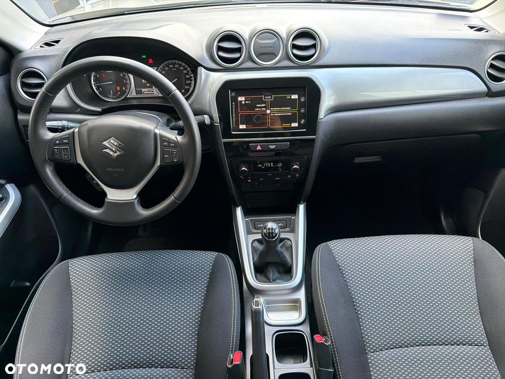 Suzuki Vitara 1.6 Comfort 2WD - 17
