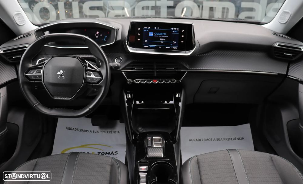 Peugeot 2008 1.2 PureTech Allure EAT8 - 8