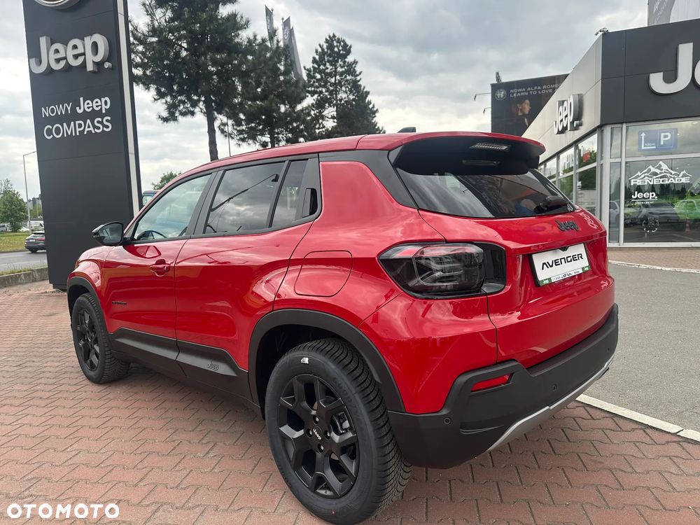 Jeep Avenger 1.2 T3 mHEV Black Edition FWD eDCT6 - 5