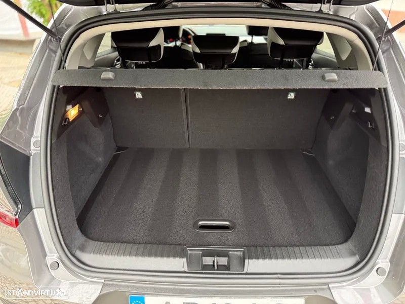 Renault Captur 1.0 TCe Exclusive - 21