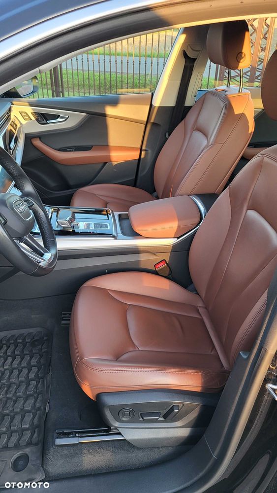 Audi Q8 - 5