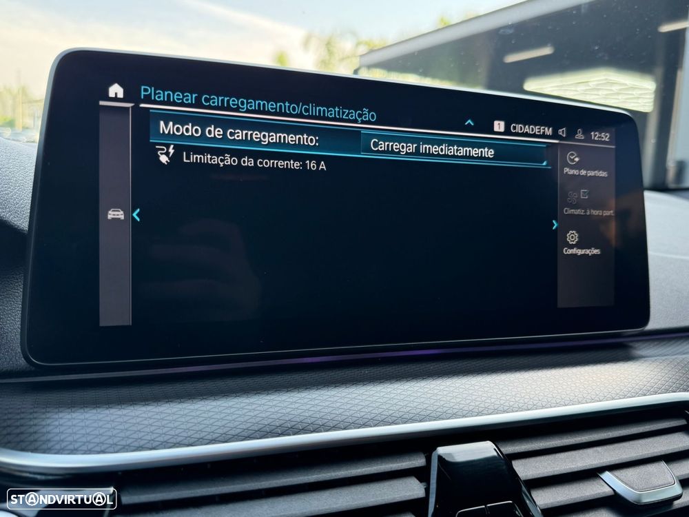 BMW 520 e Pack M - 51