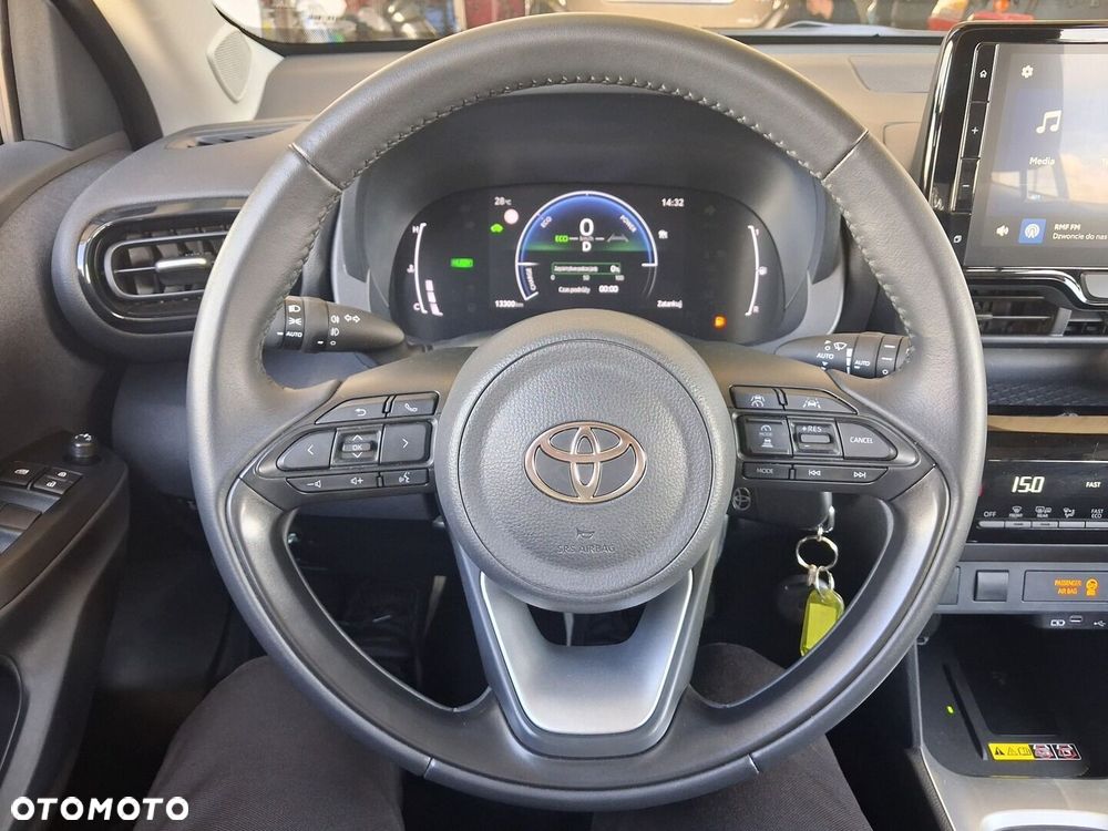 Toyota Yaris Cross - 10
