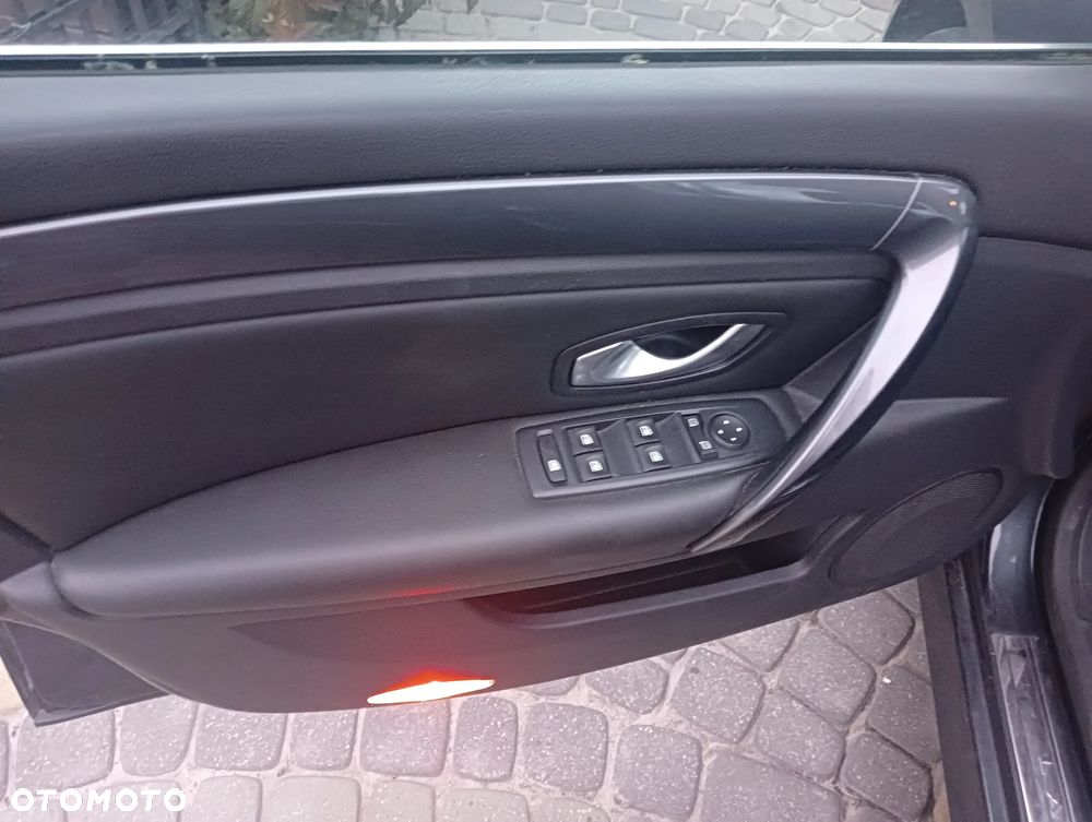 Renault Laguna dCi 110 FAP Expression - 9