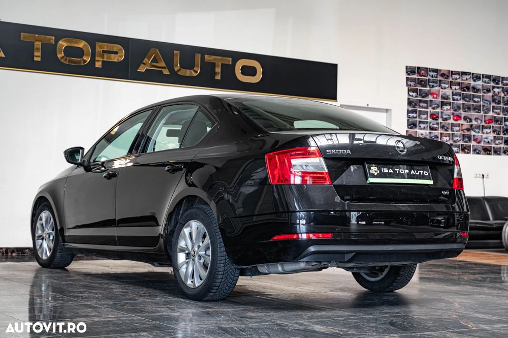 Skoda Octavia 2.0 TDI 4X4 DSG Style - 27