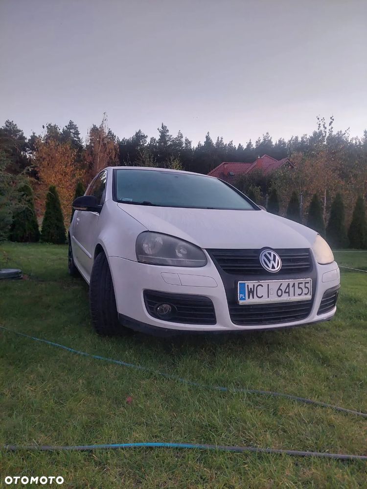 Volkswagen Golf - 4