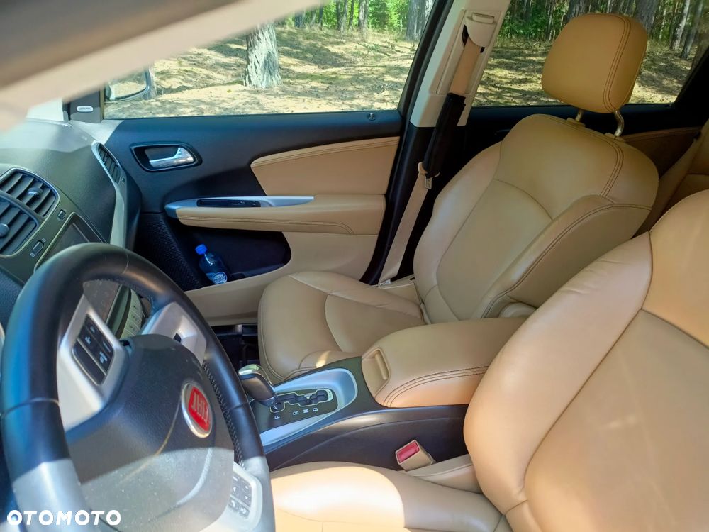 Fiat Freemont 2.0 Multijet Black Code AWD - 17