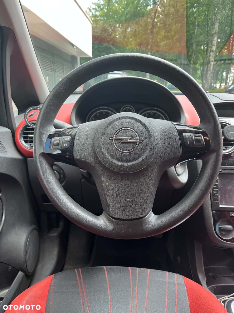 Opel Corsa - 8