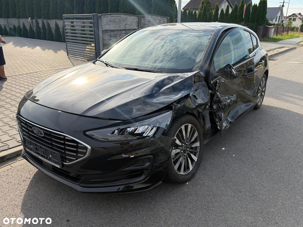 Ford Focus 1.0 EcoBoost Hybrid TITANIUM STYLE - 5