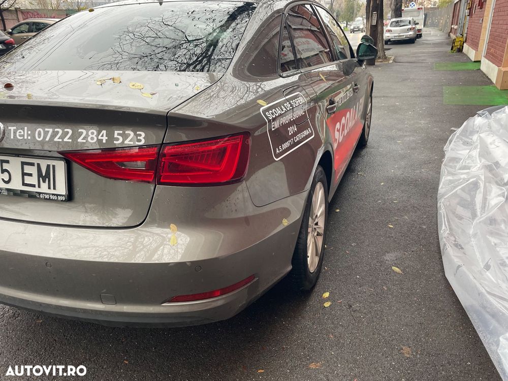 Audi A3 1.6 TDI clean Attraction - 16