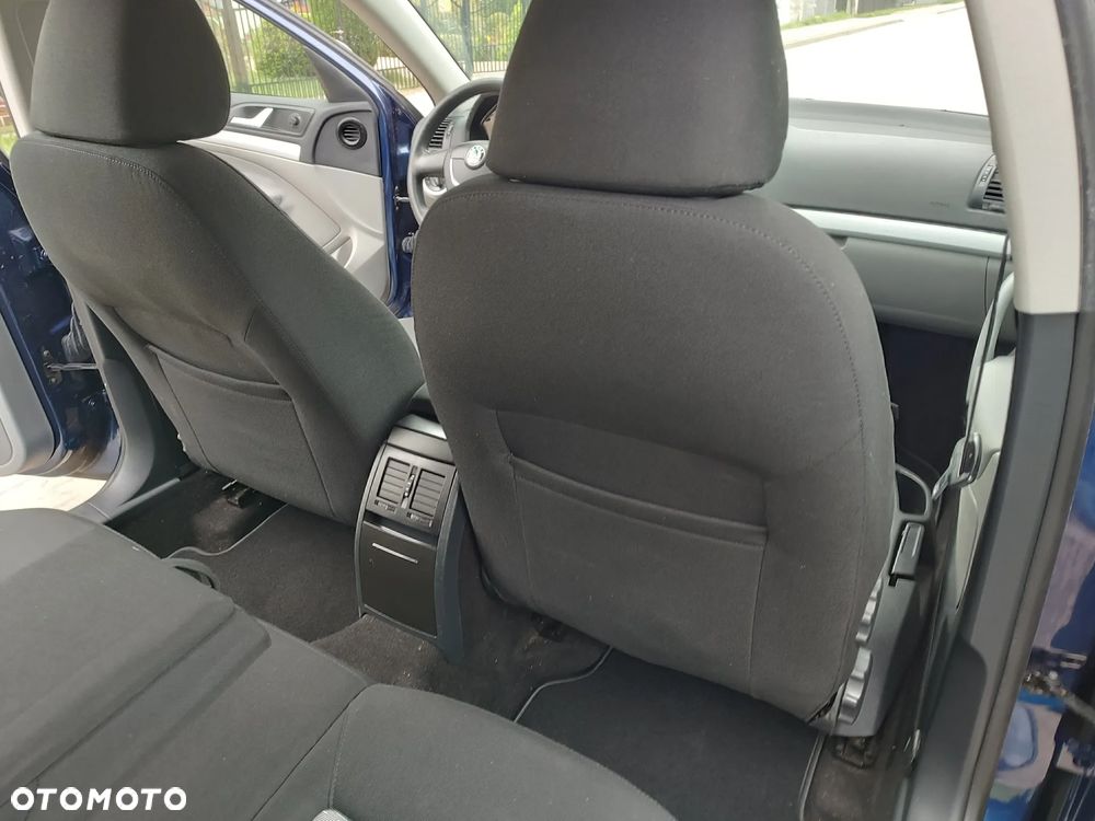 Skoda Octavia 1.4 TSI IMPULS EDITION - 24