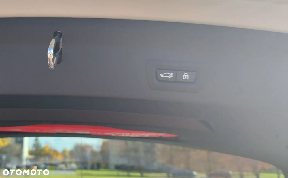 BMW Seria 1 118i M Sport - 10