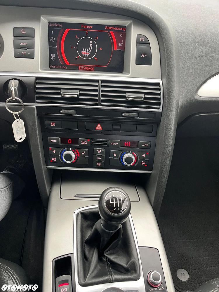 Audi A6 Limousine 2.4 - 22