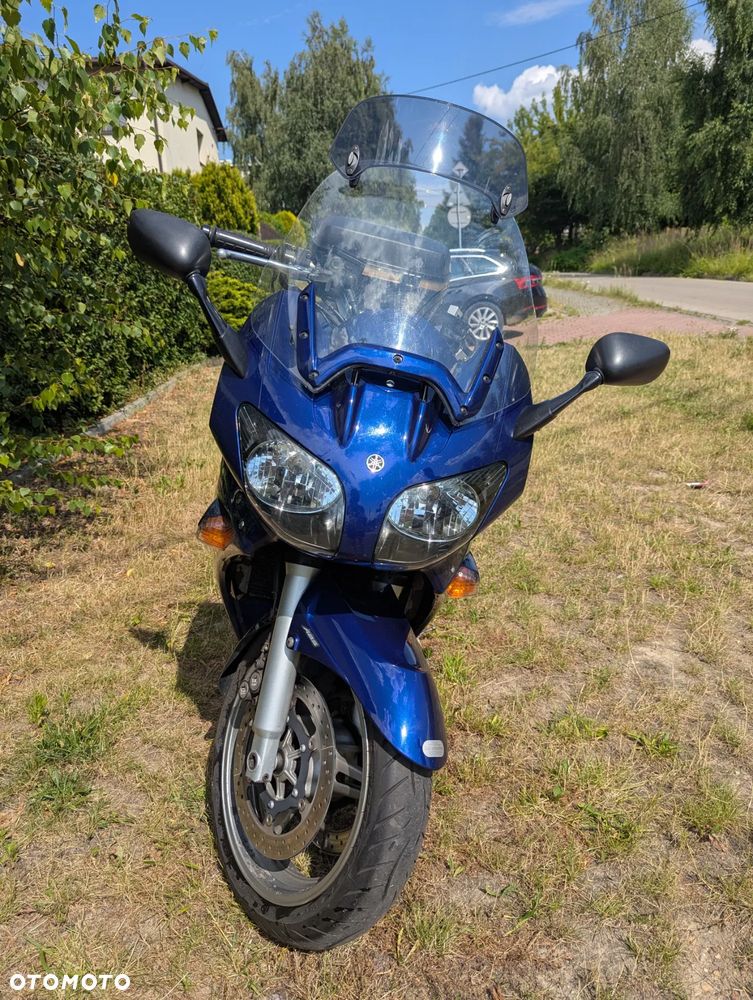Yamaha FJR - 2