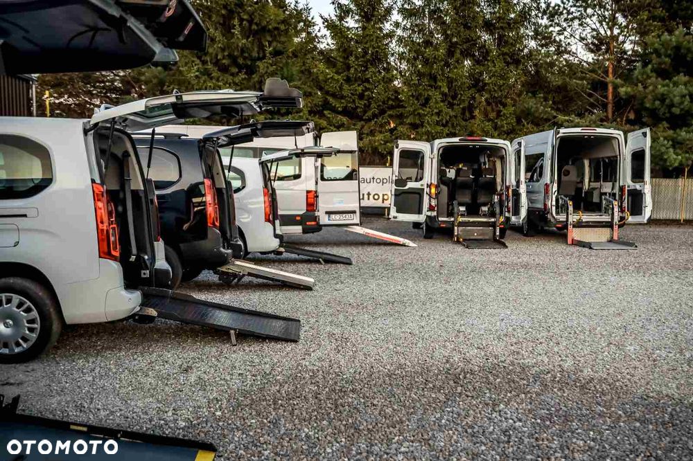 Volkswagen Crafter - 12