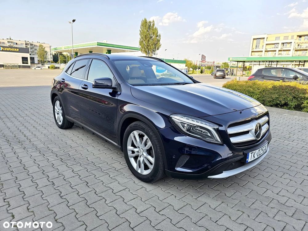 Mercedes-Benz GLA 250 4-Matic - 1