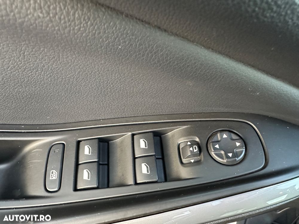 Opel Grandland 1.5 D Automatik - 28