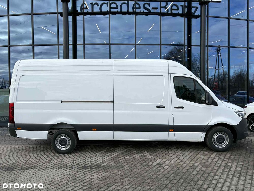 Mercedes-Benz Sprinter - 4
