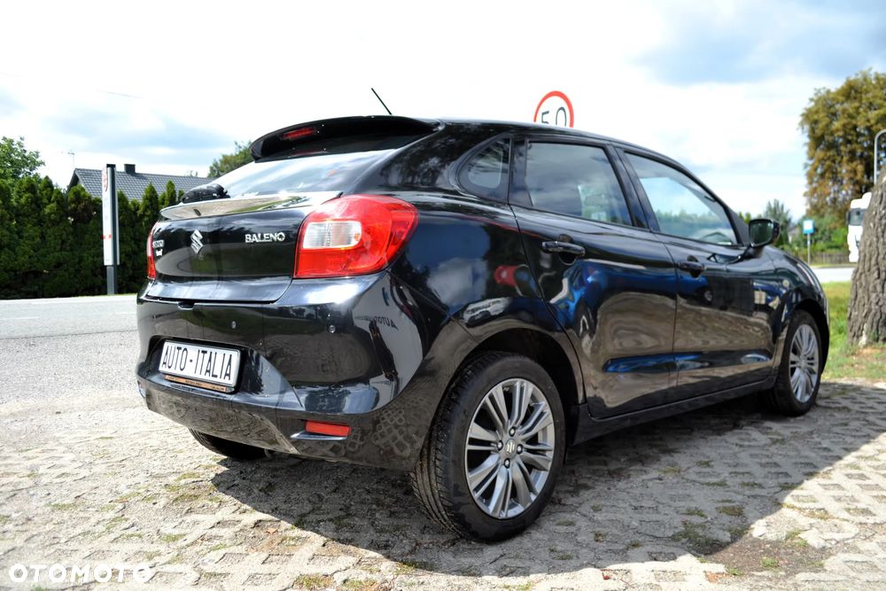 Suzuki Baleno 1.2 Dualjet Club - 4