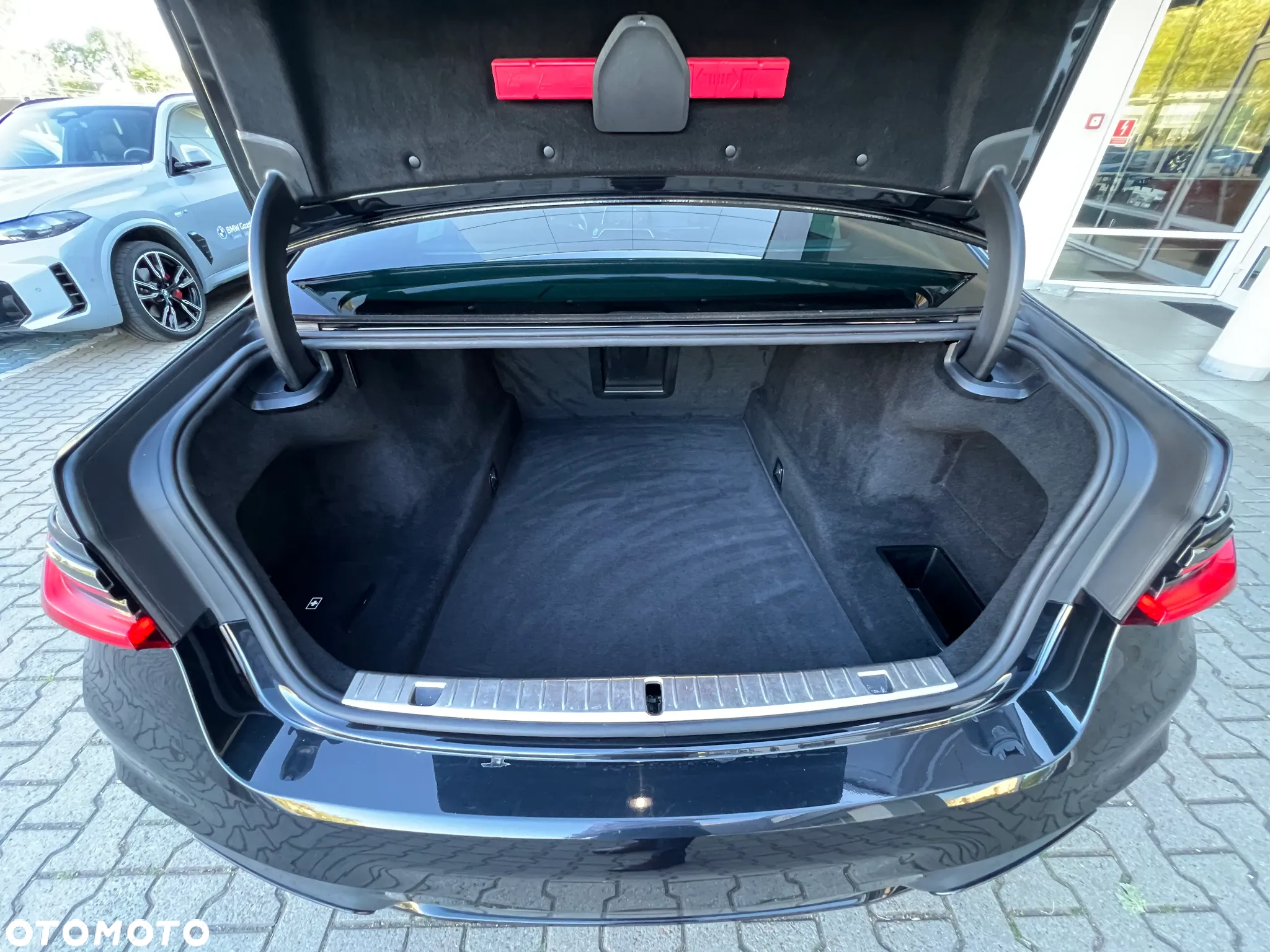 BMW Seria 7 730d xDrive sport - 8