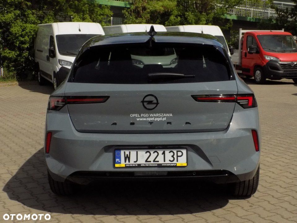 Opel Astra - 8