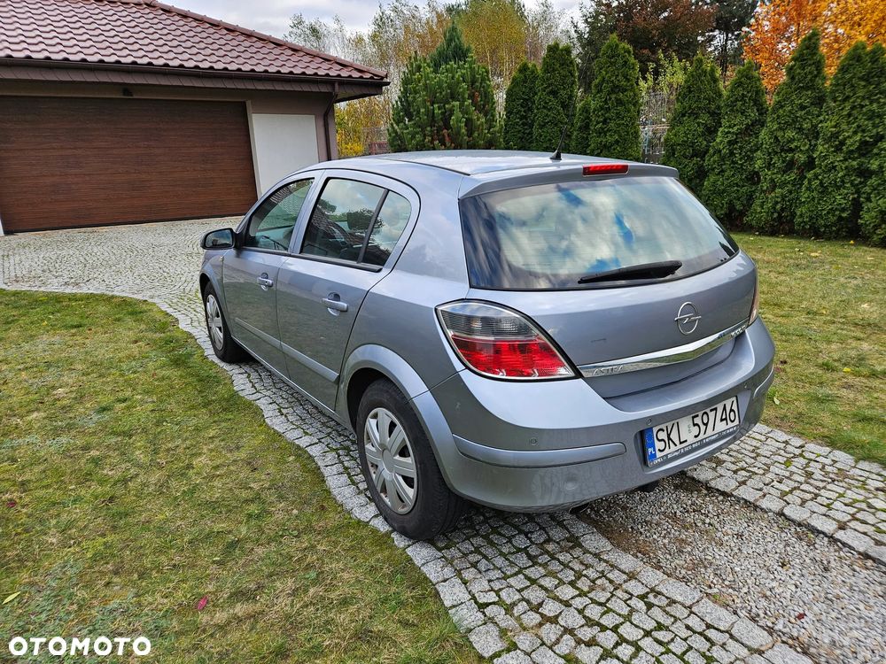 Opel Astra III 1.4 Enjoy - 1
