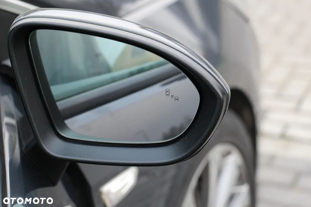 Opel Astra 1.6 CDTI Cosmo - 9