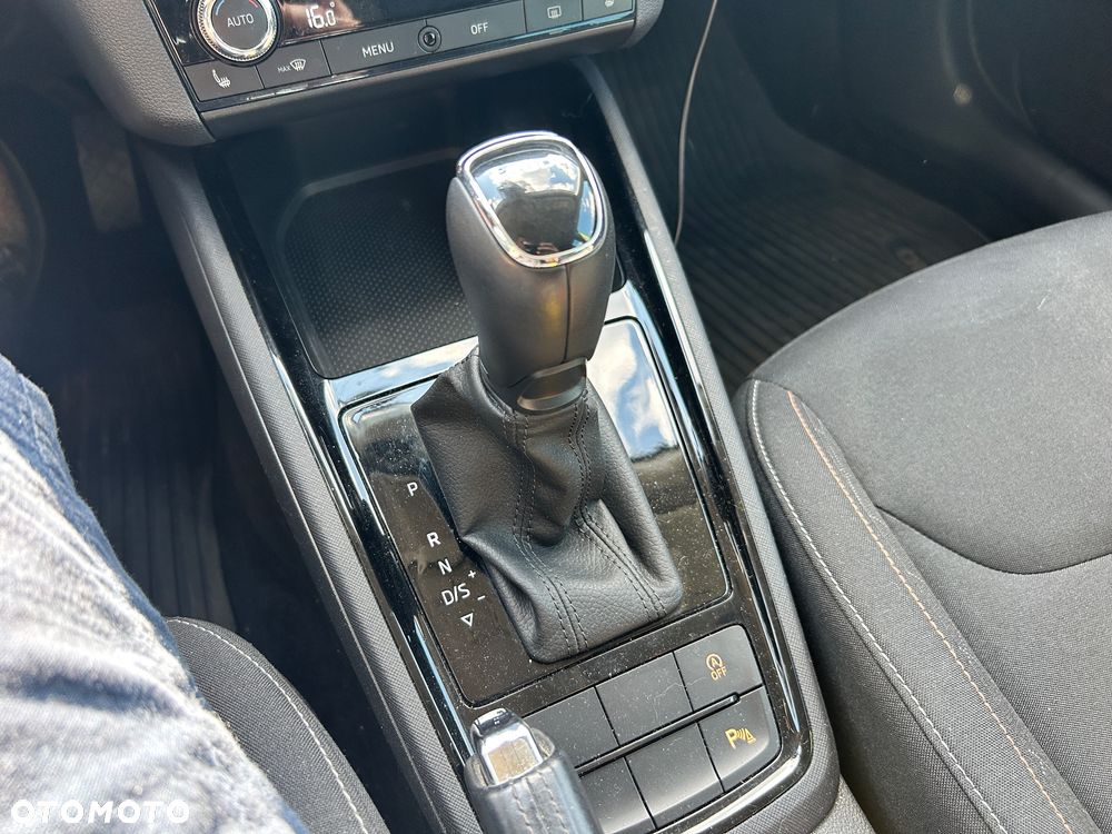 Skoda Kamiq 1.0 TSI Ambition DSG - 25