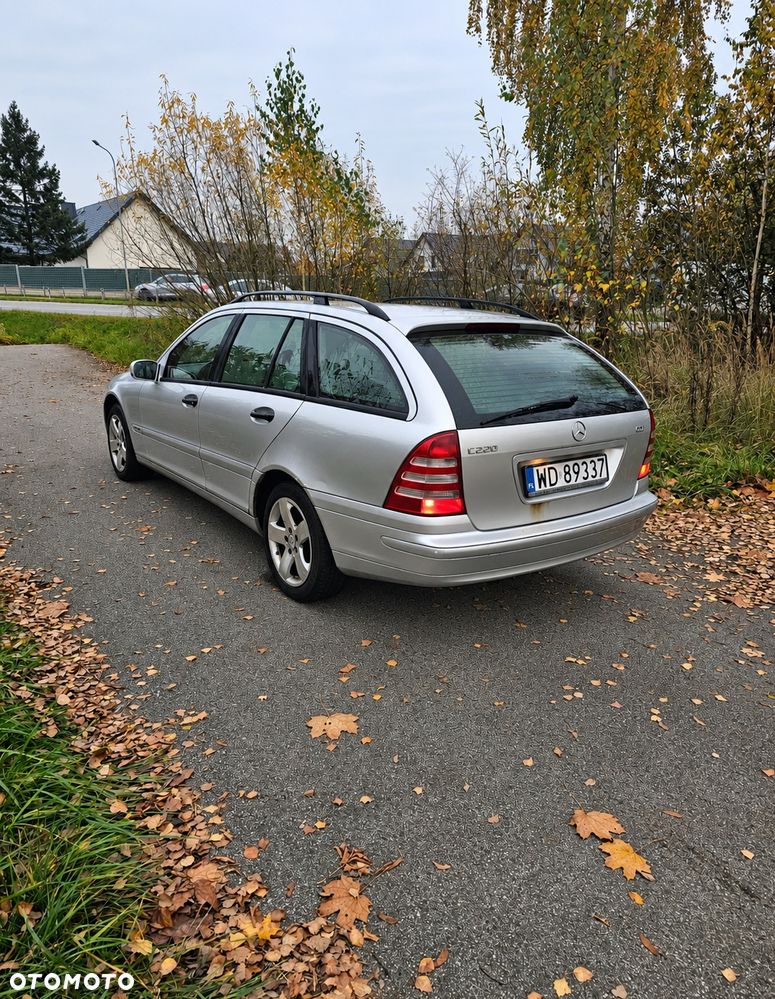 Mercedes-Benz C-Class 2003 photo 5