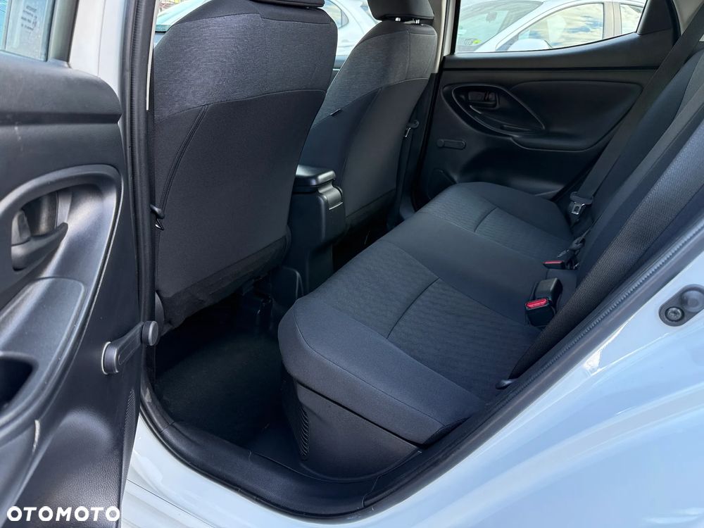 Toyota Yaris Hybrid 1.5 Comfort - 17