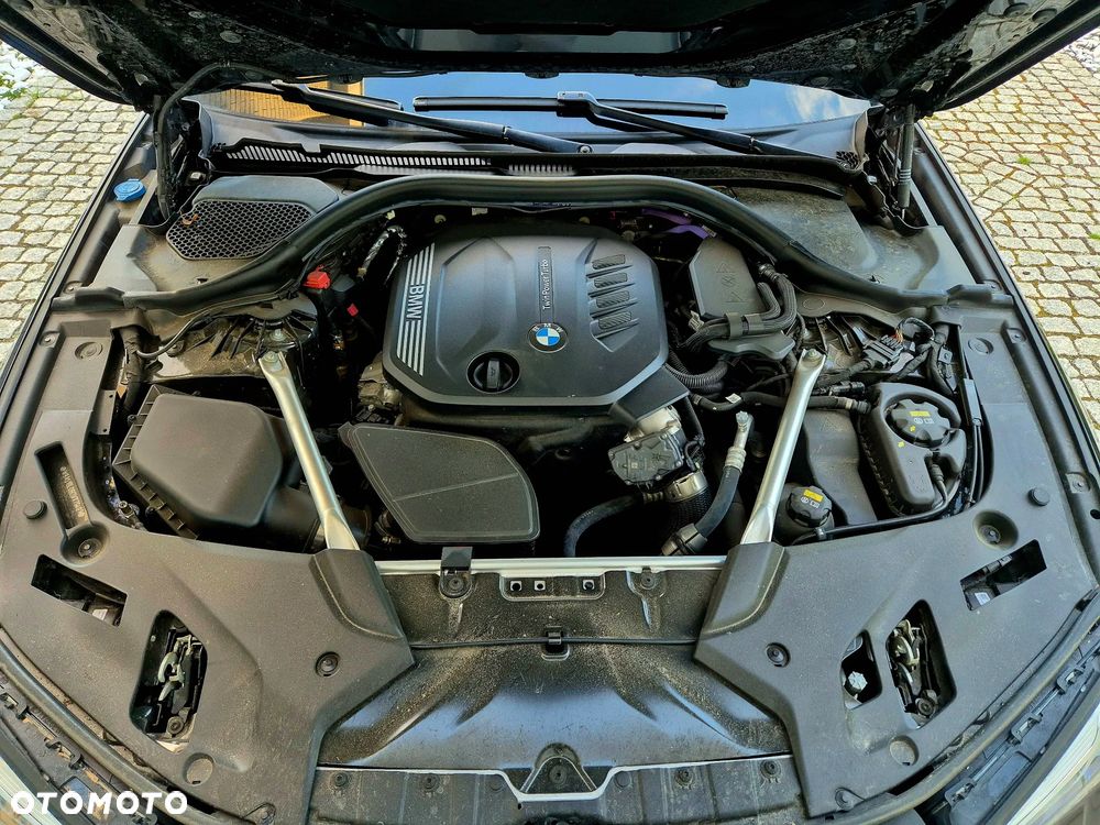 BMW Seria 5 520d xDrive mHEV M Sport sport - 18