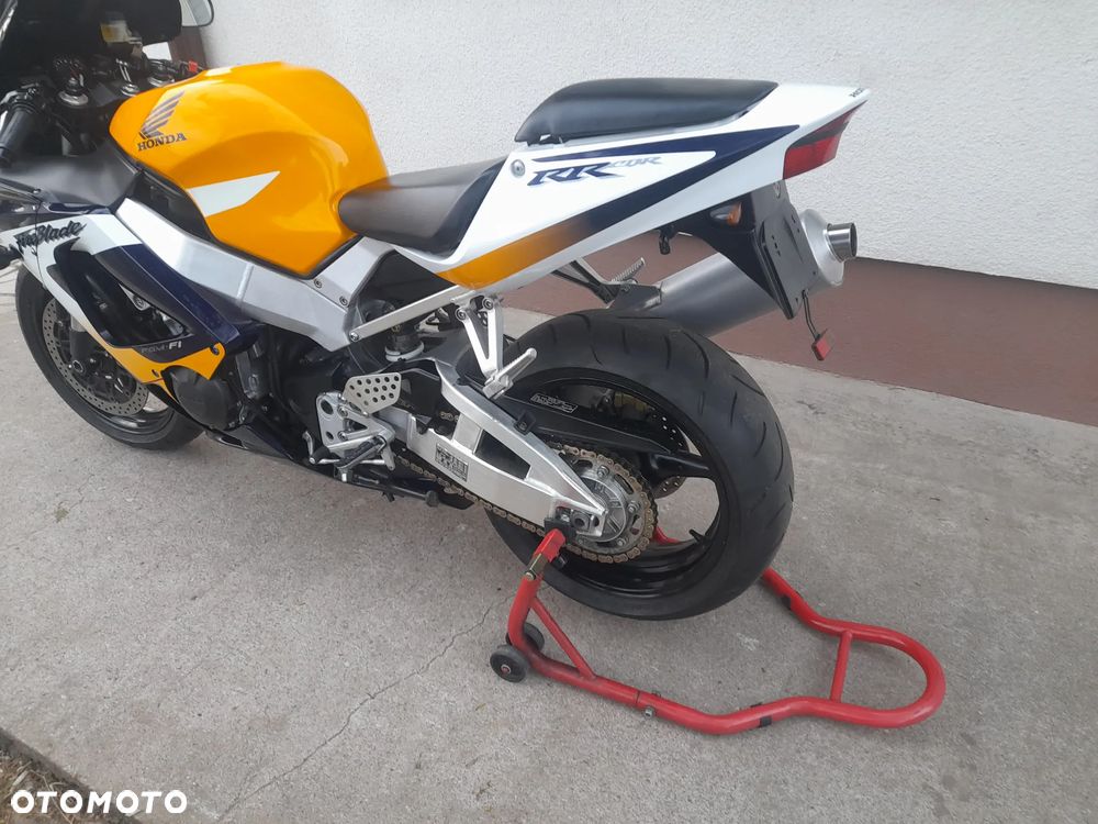 Honda CBR - 3