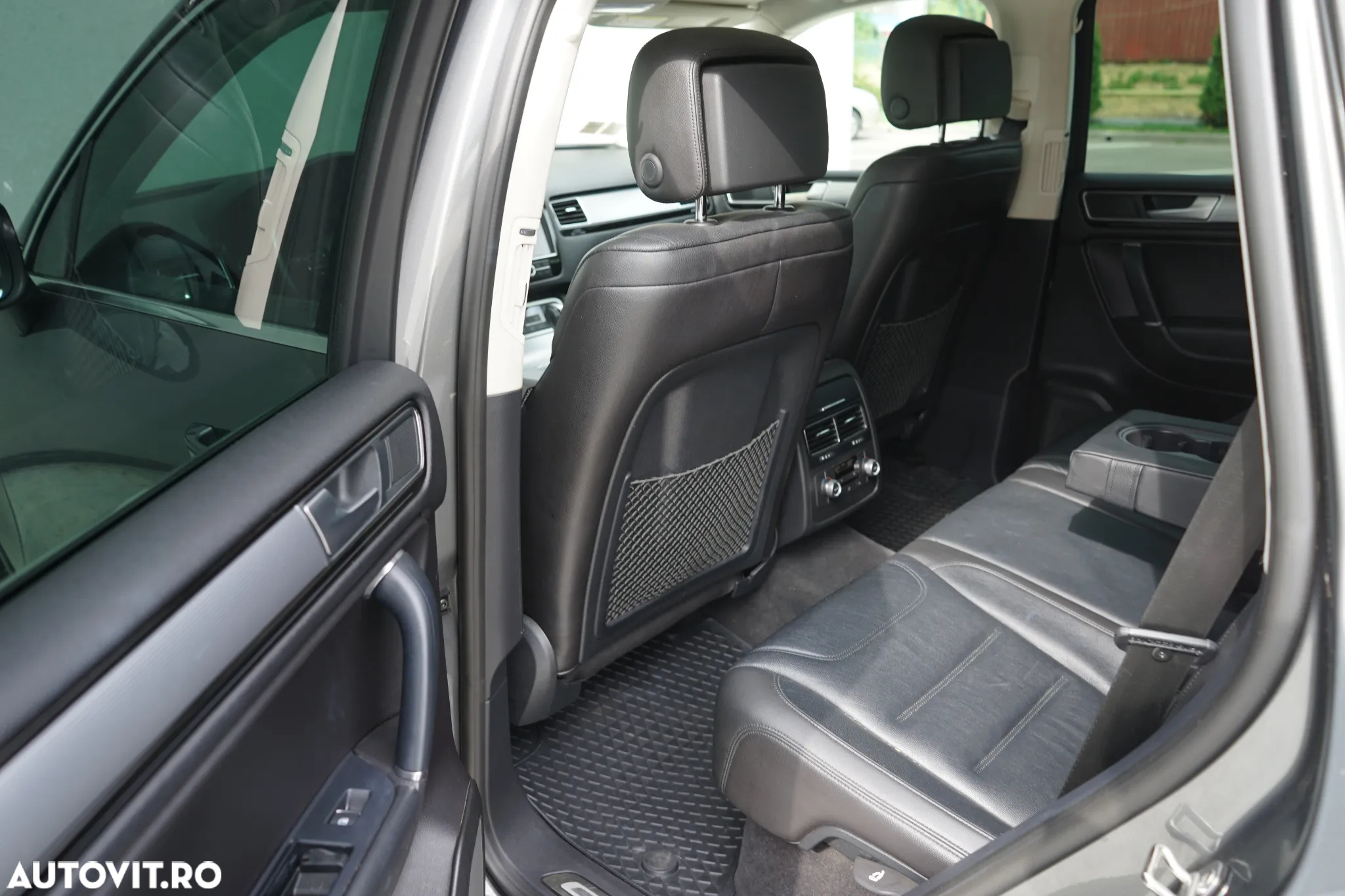 Volkswagen Touareg V6 TDI BMT Supreme Plus - 36