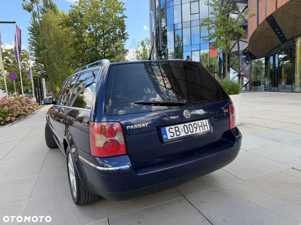 Volkswagen Passat 1.9 TDI Highline - 5