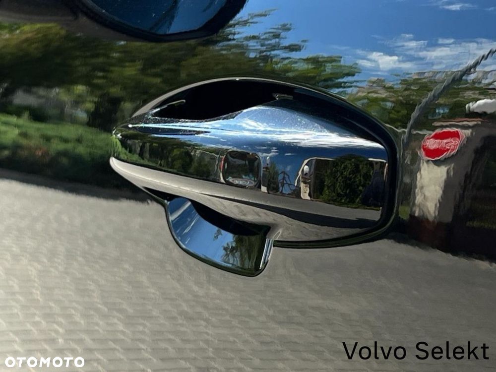 Volvo XC 40 - 31