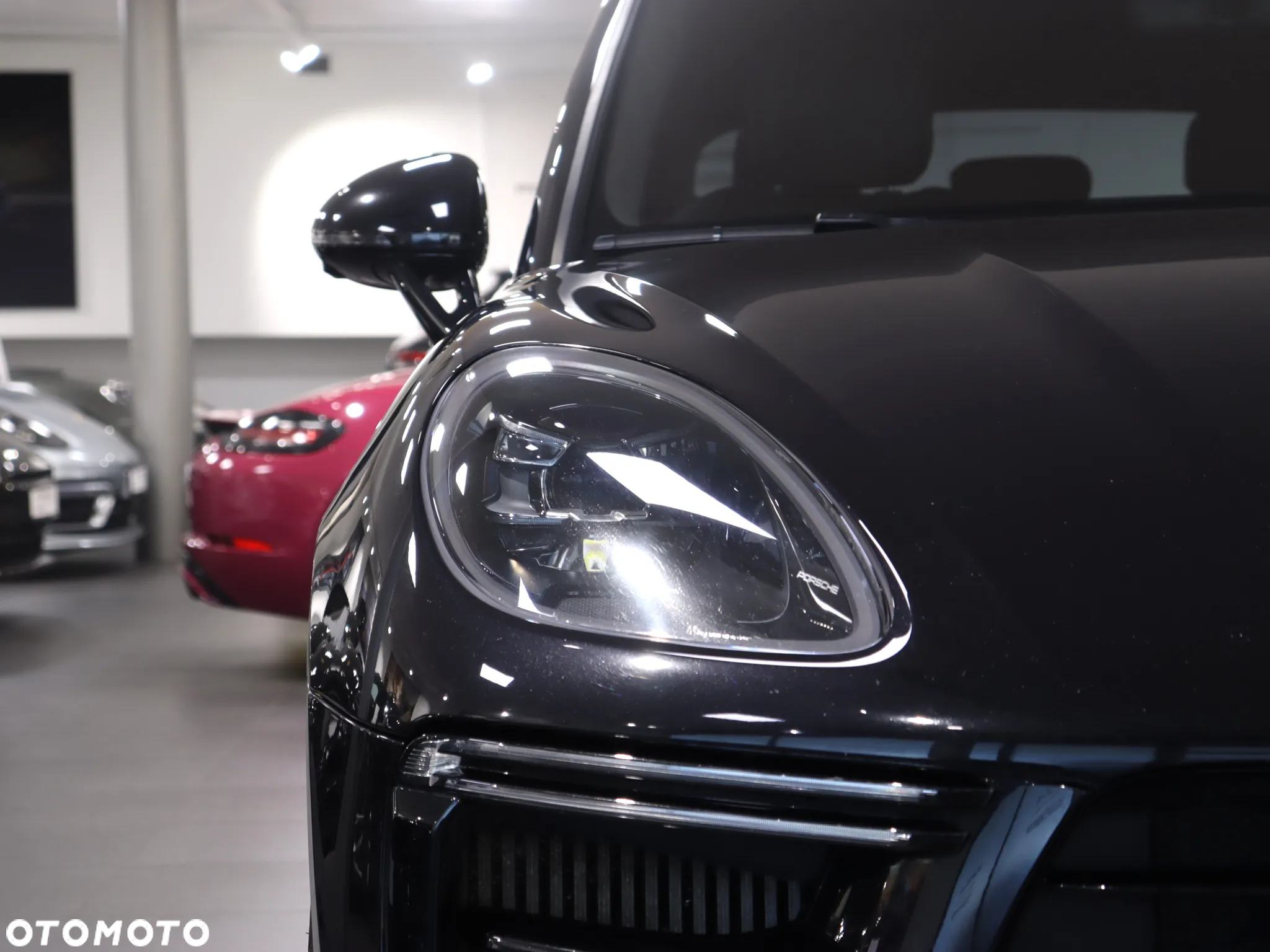 Porsche Macan Turbo - 9