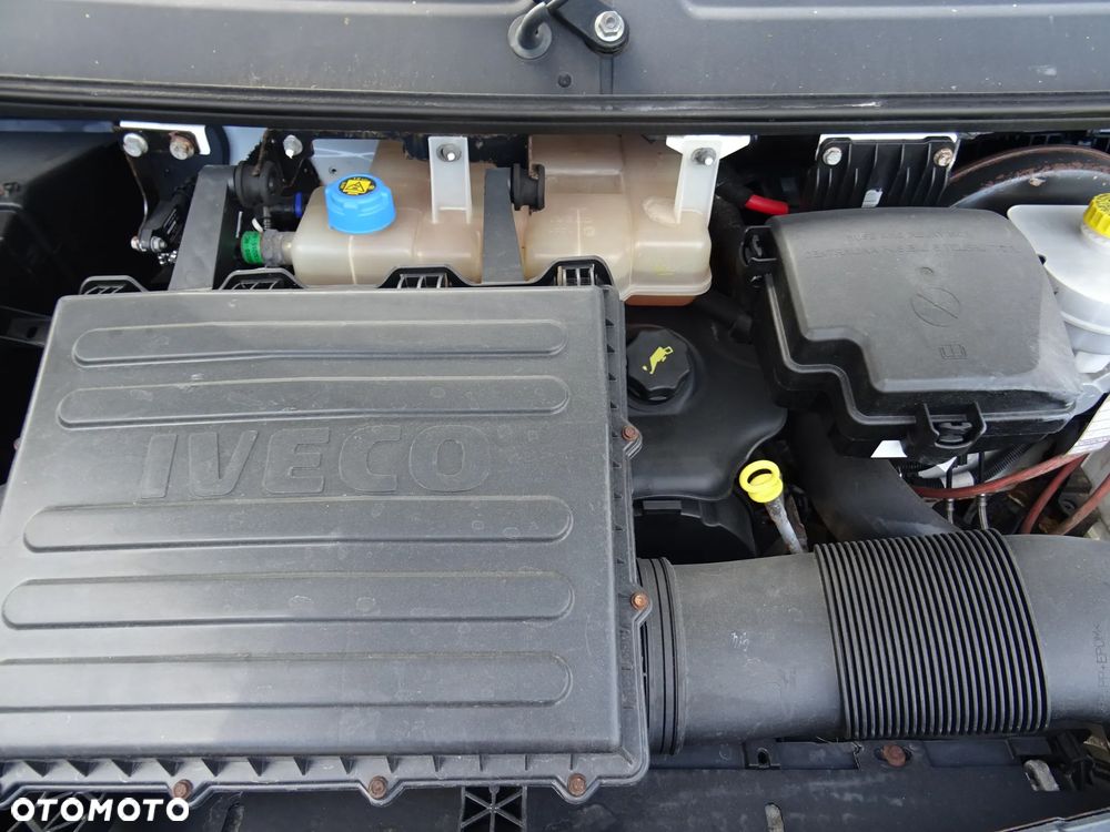 Iveco 35S13 Wywrotka Doka 124tys km Hak Super Stan - 18