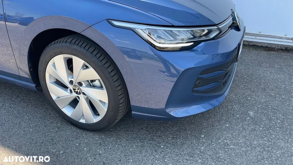VOLKSWAGEN Golf 2025 — imagine 3
