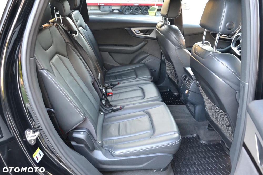 Audi Q7 3.0 TDI ultra Quattro Tiptronic - 29