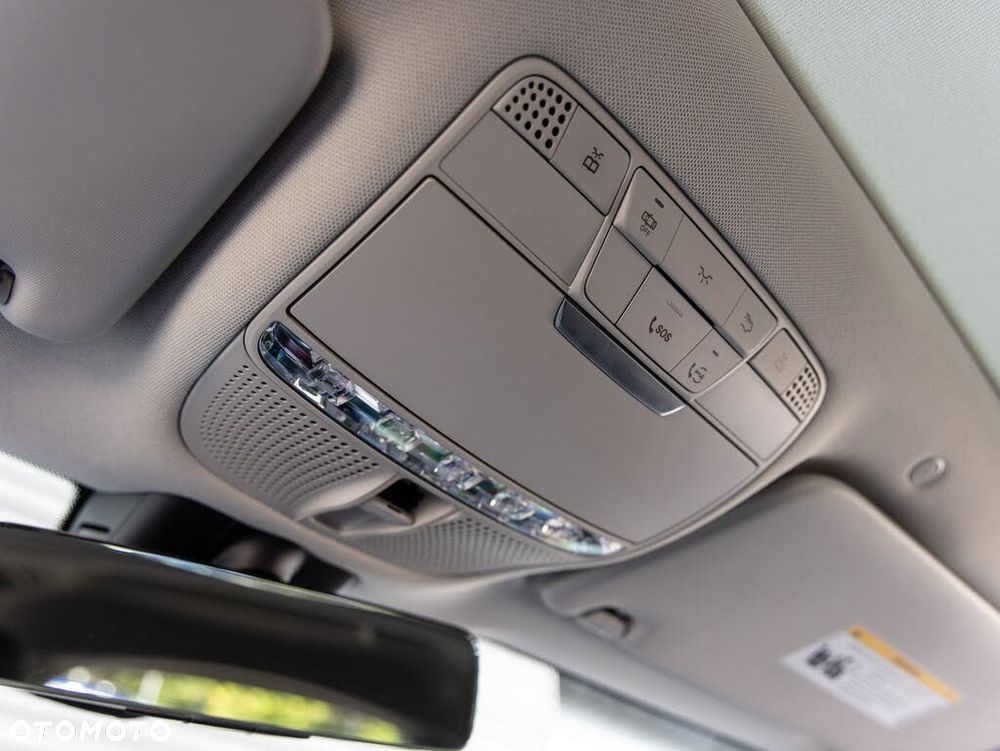 Mercedes-Benz GLC 300 4Matic 9G-TRONIC - 24