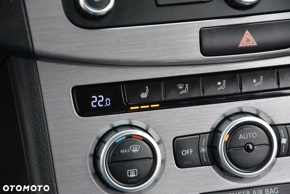 Volkswagen Passat - 26