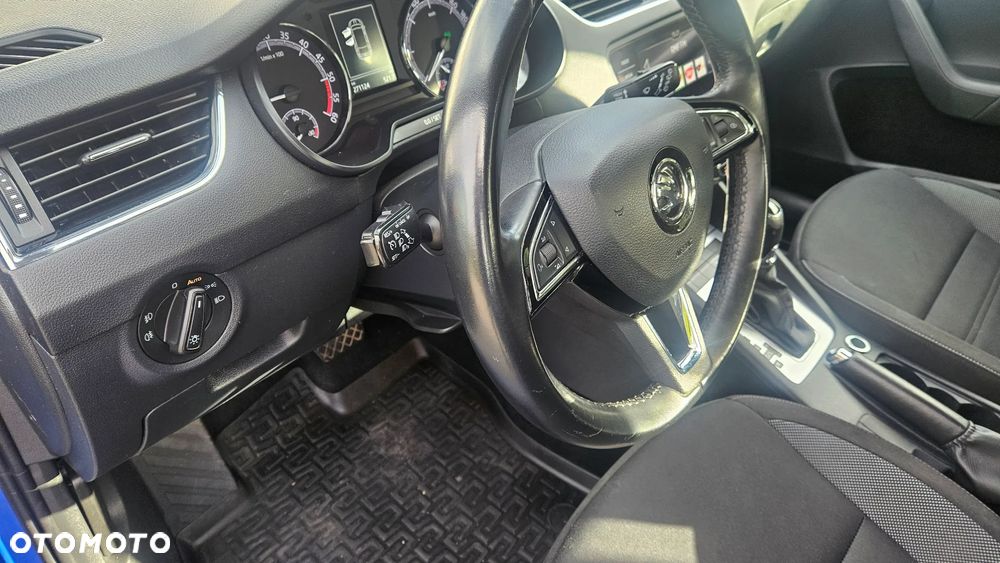 Skoda Octavia 1.6 TDI Ambition DSG - 33