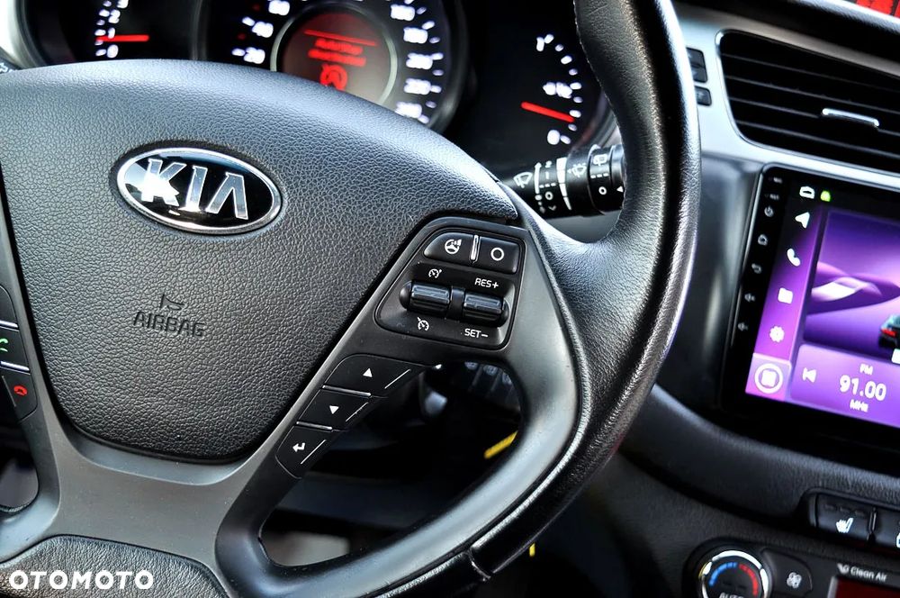 Kia Ceed 1.4 CVVT Dream Team Edition - 21