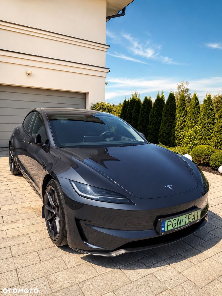 Tesla Model 3 Performance AWD - 1
