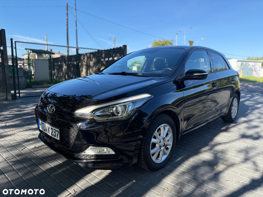 Hyundai i20 1.2 Passion Plus - 1