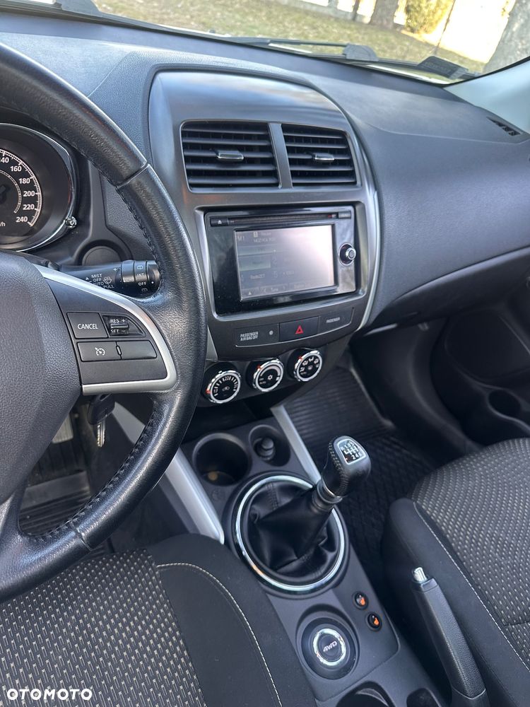 Mitsubishi ASX 1.8 DI-D 4WD Instyle - 14